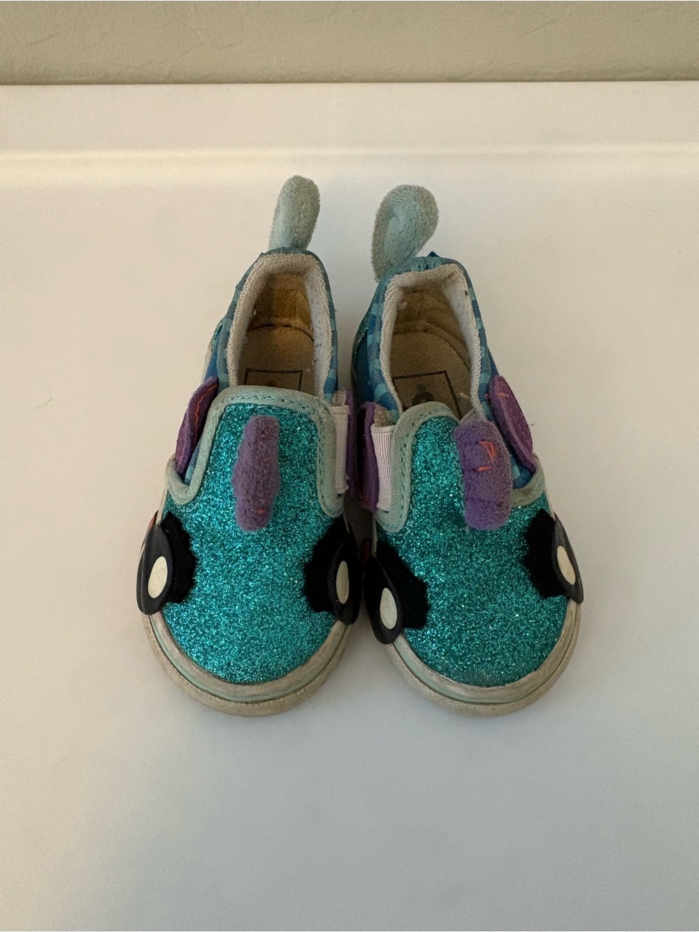 Vans slip-on glitter seahorse classic sneakers size 4.5